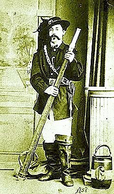 uniforme-6ta-1858.jpg
